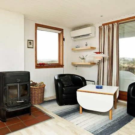 Five-bedroom Holiday In Oksbol 2 בית נופש