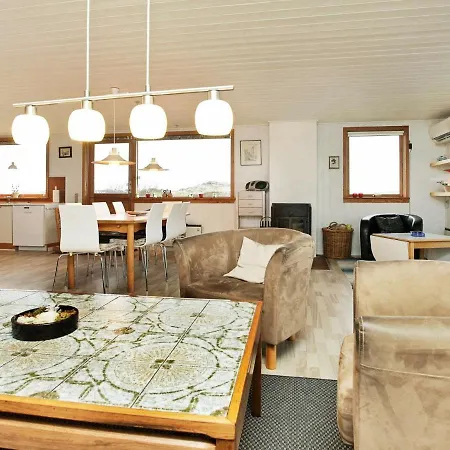 Five-bedroom Holiday In Oksbol 2 בית נופש